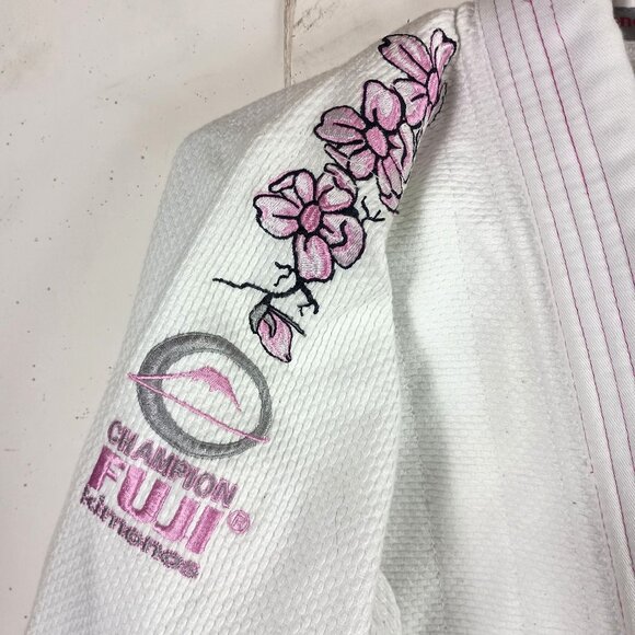 Fuji Champion Kimono W1 Jiu-Jitsu Gi Jacket Embroidered Cherry Blossom Cancer - Picture 7 of 14